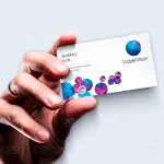 Mão e Caixa Biofinity Toric Distrilentes