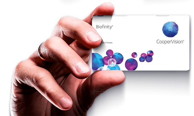 Mão e Caixa Biofinity DistriLentes
